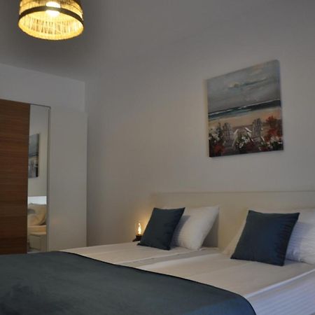 Coral Onix Apartment Neptun Bagian luar foto